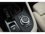 BMW X1 xDrive25e XLINE | Rijklaar! | SOH 90,1% | S/K-Dak | HUD | Leder | Cruise | Stoelverw. | Camera+PDC | Elek. Klep | Led | NAV+CarPlay | Climate |  LM V