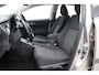 Toyota Auris 1.8 Hybrid Dynamic | Trekhaak | Navigatie | Keyless | Cruise Control | Clima | Camera | 17 inch | Bluetooth