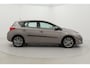 Toyota Auris 1.8 Hybrid Dynamic | Trekhaak | Navigatie | Keyless | Cruise Control | Clima | Camera | 17 inch | Bluetooth
