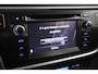 Toyota Auris 1.8 Hybrid Dynamic | Trekhaak | Navigatie | Keyless | Cruise Control | Clima | Camera | 17 inch | Bluetooth