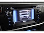 Toyota Auris 1.8 Hybrid Dynamic | Trekhaak | Navigatie | Keyless | Cruise Control | Clima | Camera | 17 inch | Bluetooth