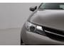 Toyota Auris 1.8 Hybrid Dynamic | Trekhaak | Navigatie | Keyless | Cruise Control | Clima | Camera | 17 inch | Bluetooth