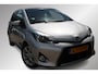 Toyota Yaris 1.5 Hybrid Dynamic, Panoramadak, Navi , Half Leder, Cruise Control