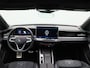 Volkswagen Passat Variant 1.5 eHybrid 272 Pk Automaat R-Line Business | Black Style | Head Up | Matrix LED | Panoramadak | 360° Camera | Massage | Trekhaak | 18 Inch | 42.295 Km !!