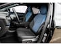 Volvo EX30 P3 Plus Europa | Elektrisch Verstelbare Voorstoelen | Stoel-/Stuurverwarming | Adaptieve Cruise Control | BLIS | Parkeersensoren Voor en Achter |
