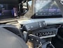 Opel Frontera 1.2T 145pk Hybride Automaat | Climate control | Navigatie | Winterpakket | Apple / Android | Camera | Parkeersensoren