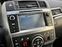 Toyota Verso 1.8 VVT-i Dynamic B | 1e Eigenaar | Dealer Onderhouden | Trekhaak | Panoramadak | Stoelverwarming |