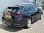 Skoda Octavia Combi 1.4 TSI iV PHEV Style / AUTOMAAT/ PANO/ LEER/ DCC/ CAMERA/ STUUR+STOELVERWARM & KOEL./ MEMORY SEAT/ MASSAGE/ DODEHOEK/ ACC/ SMARTLINK/ HEAD-UP/ ELEK.ACHTERKLEP/ DAB/ NAVI/ CLIMA/ LED/ 18'' LMV