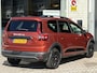 Dacia Jogger 1.0 TCe 100 ECO-G Extreme 5p. | NAP | Navigatie | Stoelverwarming | Achteruitrijcamera | Climate Control | Cruise Control | Key-less |