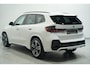 BMW X1 sDrive20i M Sport Panodak Led koplampen Camera Shadowline Stuur- en stoelverwarming 19 Inch Velgen