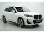 BMW X1 sDrive20i M Sport Panodak Led koplampen Camera Shadowline Stuur- en stoelverwarming 19 Inch Velgen