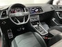 SEAT Ateca 1.5 TSI FR / AUTOMAAT/ TREKHAAK/ STUUR+STOELVERWARM./ PARK.SENSOR.V+A/ CAMERA/ ACC/ FULL LINK/ DODEHOEK/ ELEK.ACHTERKLEP/ KEYLESS/ BEATS AUDIO/ RIJ-MODI/ DIGITAL DASH/ NAVI/ DAB/ CLIMA/ LED