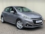 Peugeot 208 1.2 PureTech Signature Airco | AppleCarplay/ Android Auto | Cruise Control | DAB | Navi | PDC Achter |