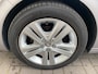 Peugeot 208 1.2 PureTech Signature Airco | AppleCarplay/ Android Auto | Cruise Control | DAB | Navi | PDC Achter |