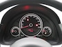 Volkswagen Up! 1.0 high up! BlueMotion 60PK Airco, Cruise Control, 16" LM Velgen, 40275KM, Radio, Elektr. Ramen, Parkeersensoren achter