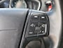 Volvo V40 1.6 D2 Kinetic 84kw 6-Bak Navi! Bj:2013 NAP