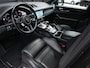 Porsche Cayenne Coupé 3.0 E-Hybrid | NL Auto | Dealer Onderhouden | 18-Wegs Memory Seats | Panoramadak | 360 Camera | Luchtvering | Bose | Sport Chrono | Stoelventilatie | Stuur verwarmd | Soft Close | Trekhaak |