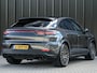 Porsche Cayenne Coupé 3.0 E-Hybrid | NL Auto | Dealer Onderhouden | 18-Wegs Memory Seats | Panoramadak | 360 Camera | Luchtvering | Bose | Sport Chrono | Stoelventilatie | Stuur verwarmd | Soft Close | Trekhaak |