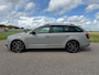Skoda Octavia Combi 2.0 TSI RS 230 / Panoramadak / RS Schaalstoelen / Apple CarPlay-Android Auto / Stoelverwarming / Navi / Cruise