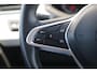 Renault Clio 1.0 TCe 90 Evolution 16 inch LMV Navigatie Carplay Android Climate Cruise Control Parkeersensor Rijstrooksensor Donkere Ramen