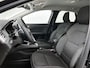 Renault Captur 1.3 130pk Intens Automaat | Navigatie | Climate Control | Cruise Control | Parkeersensoren | Keyless Entry/Start | Apple Carplay/Android Auto |