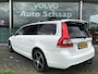 Volvo V70 2.0 T4 Classic Edition Automaat | Rijklaar incl garantie | Achterspoiler Standkachel Trekhaak Xenon