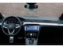 Volkswagen Passat Variant 1.5 TSI 150PK R-Line Business |PANO-DAK|TREKHAAK|LEER|19-INCH|
