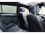 Volkswagen Passat Variant 1.5 TSI 150PK R-Line Business |PANO-DAK|TREKHAAK|LEER|19-INCH|