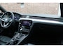 Volkswagen Passat Variant 1.5 TSI 150PK R-Line Business |PANO-DAK|TREKHAAK|LEER|19-INCH|