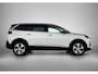 Peugeot 5008 1.2 130pk Blue Lease Allure Automaat | Trekhaak | Elektrische Klep | Navigatie | Climate Control | Cruise Control | LED | 19"LMV | Dodehoekdetectie | Keyless Entry/Start |