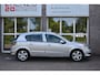 Opel Astra 1.6 Business 1e eigenaar weinig kms cruise Airco NLauto