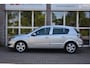 Opel Astra 1.6 Business 1e eigenaar weinig kms cruise Airco NLauto