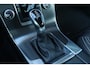Volvo V60 2.0 D3 SUMMUM BUSINESS AUT. | LEDER | NAVI | STANDKACHEL | CRUISE | CLIMATE