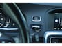Volvo V60 2.0 D3 SUMMUM BUSINESS AUT. | LEDER | NAVI | STANDKACHEL | CRUISE | CLIMATE