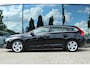 Volvo V60 2.0 D3 SUMMUM BUSINESS AUT. | LEDER | NAVI | STANDKACHEL | CRUISE | CLIMATE