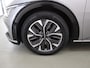 Kia EV6 Plus 77.4 kWh | Trekhaak | Lederen Interieur | Apple CarPlay/Android Auto | Stoel/Stuur verwarming | Camera | Stoelkoeling | Interieurverlichting | Adaptieve Cruise Control | Ele. kofferdeksel |