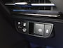 Kia EV6 Plus 77.4 kWh | Trekhaak | Lederen Interieur | Apple CarPlay/Android Auto | Stoel/Stuur verwarming | Camera | Stoelkoeling | Interieurverlichting | Adaptieve Cruise Control | Ele. kofferdeksel |