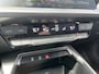 Audi A3 Sportback 35 TFSI S-Line / AUTOMAAT/ 150 PK/ SMARTPHONE INTERFACE/ PARKEER SENSOREN V+A/ CRUISE CONTROL/ KEYLESS/ DIGITAL DASH/ DAB/ NAVI/ CLIMA/ LED/ 17'' LMV