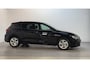 Volkswagen Golf 1.0 eTSI DSG Life Business Alcantara Stoelverwarming Sfeerverlichting DAB+