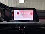 Volkswagen Golf 1.0 eTSI DSG Life Business Alcantara Stoelverwarming Sfeerverlichting DAB+