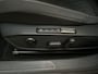 Volkswagen Golf 1.0 eTSI DSG Life Business Alcantara Stoelverwarming Sfeerverlichting DAB+
