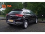 Volkswagen T-Roc 1.5 TSI | 150PK | Style | Trekhaak | Climate | Adap. Cruise | Stoelverw. | App-conn | Camera + PDC