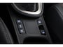 Toyota Yaris Cross 1.5 Hybrid Executive | Trekhaak | Dodehoek detectie | Stoelverwarming | Head-up display | JBL | Apple Carplay / Android Auto | Parkeersensoren voor/achter | 18 inch