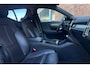 Volvo XC40 Recharge P8 AWD R-Design | Stoel- en Stuurverwarming | Elektrisch Verstelbare Stoelen | Elektrisch wegklapbare Trekhaak | Google Infotainment