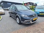 Volkswagen Golf 1.6 Cross / Betrouwbare auto / APK juli 2027