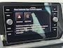 Volkswagen T-Cross 1.5 TSI 150pk DSG R-Line | Camera | Trekhaak | Navi | IQ light | Rijklaar incl. garantie