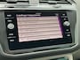 Volkswagen Tiguan 1.4TSIeHybrid 180kW/245PK Elegance · Panoramadak · Camera + Parkeersensoren · Apple/Android Car Play ·