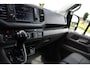 Volkswagen Crafter 35 2.0 TDI L3H2 Black Edition Camera, Cruise, Carplay, LED, Stoelverwarming, 177pk, Automaat, Clima, Trekhaak, Voorruit verwarming, Uniek!