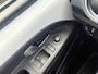 Volkswagen Up! 1.0 R-Line 1e Eigenaar | Dealer onderhouden | Stoelverwarming | Bluetooth | Elektr. Verstelbare spiegels | 12 maanden garantie! |