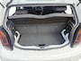 Volkswagen Up! 1.0 R-Line 1e Eigenaar | Dealer onderhouden | Stoelverwarming | Bluetooth | Elektr. Verstelbare spiegels | 12 maanden garantie! |